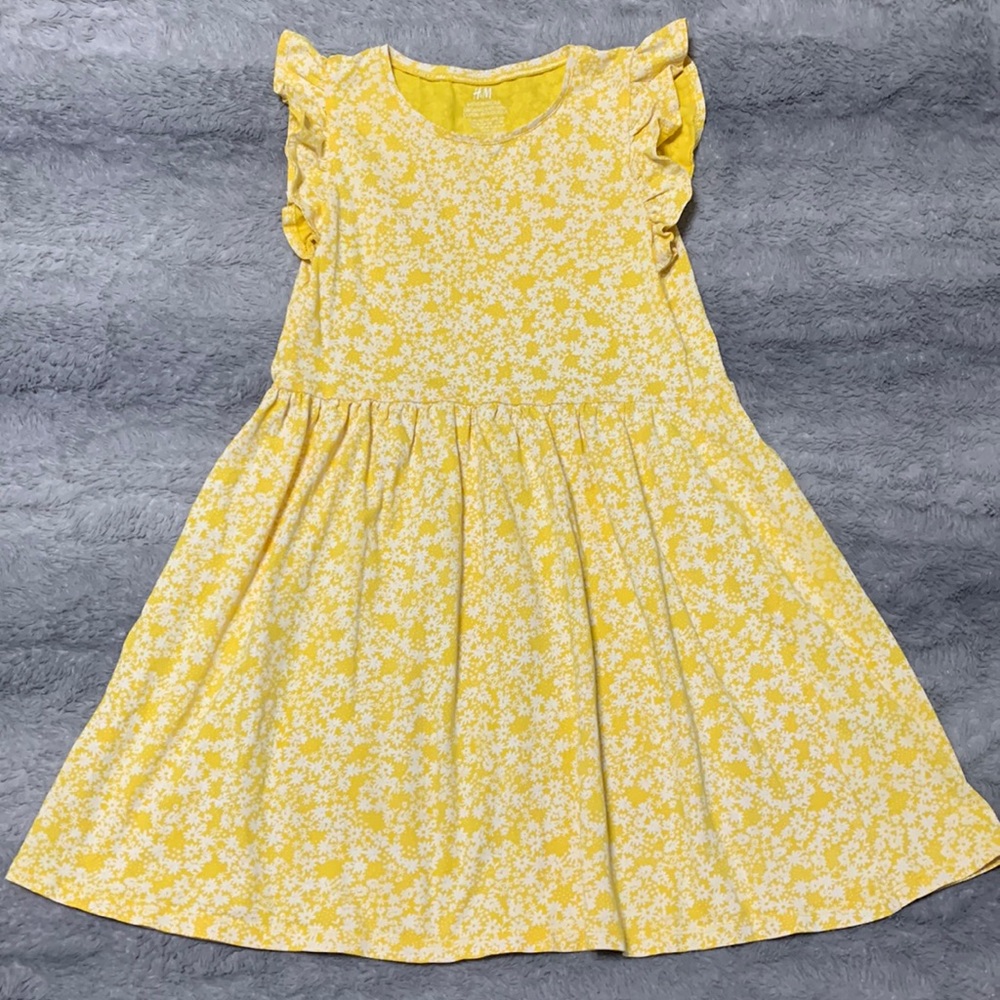 Girls Cinch waist/flutter sleeve dress